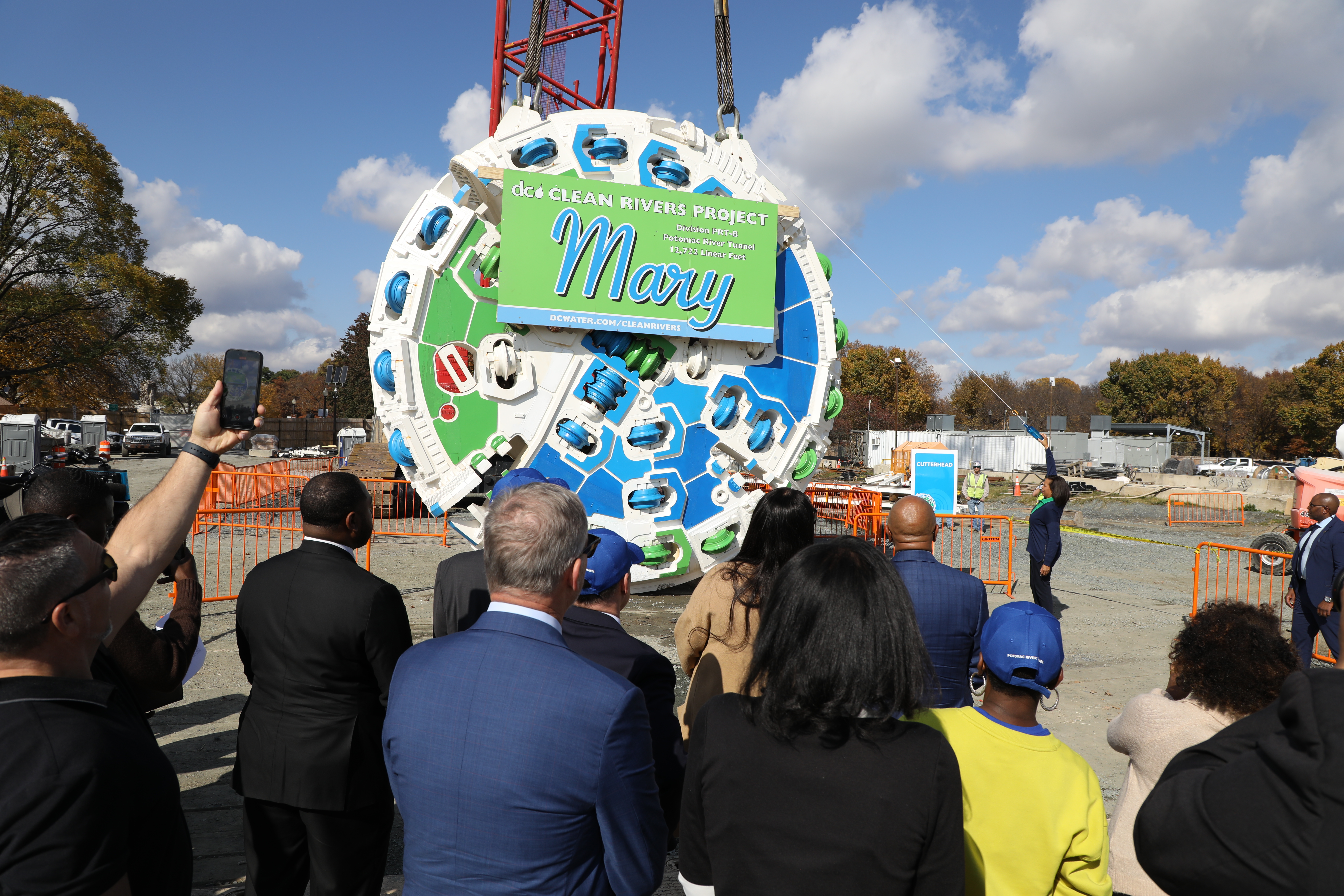 Mayor Bowser does the ceremonial blessing