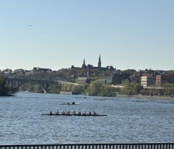 Crews rowing on Potomac