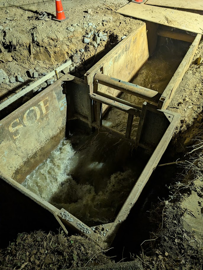 Photo of the Potomac Interceptor Bypass where overflow reentering the sewer line