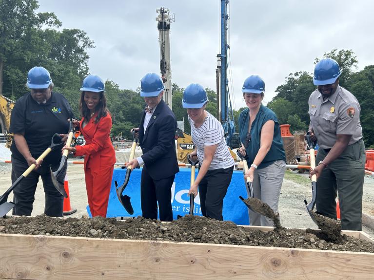 DC Water Officials with NPS and ANC commissioners doing ceremonial groundbreaking