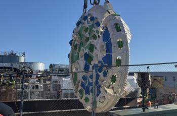 TBM Mary's Cutterhead being lowered into the shaft for Potomac River Tunnel
